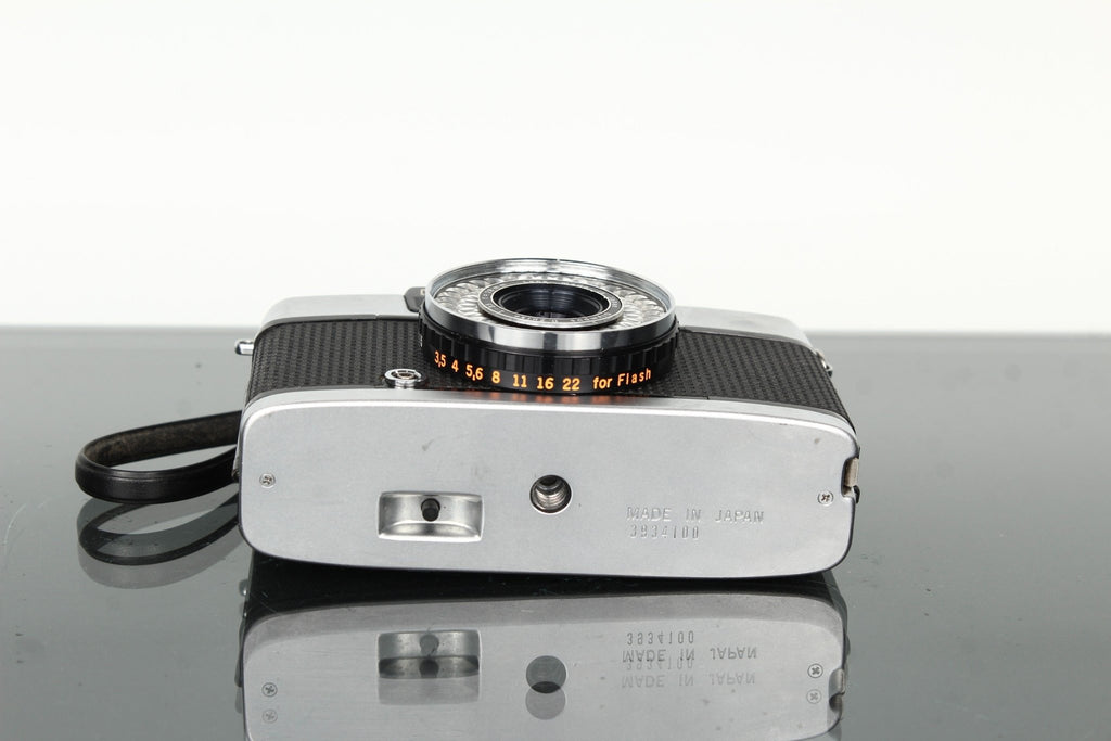 Olympus Pen EE - 2 - Dutch|Thrift