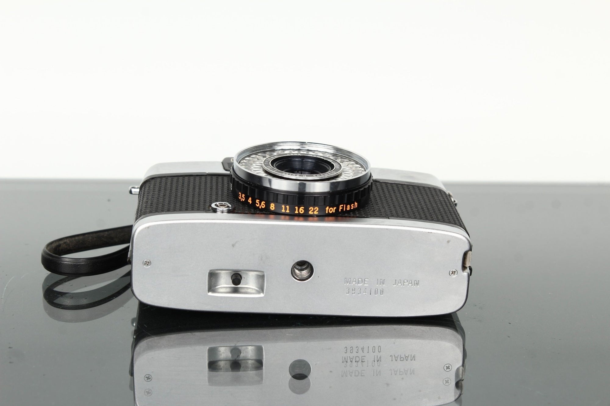 Olympus Pen EE - 2 - Dutch|Thrift