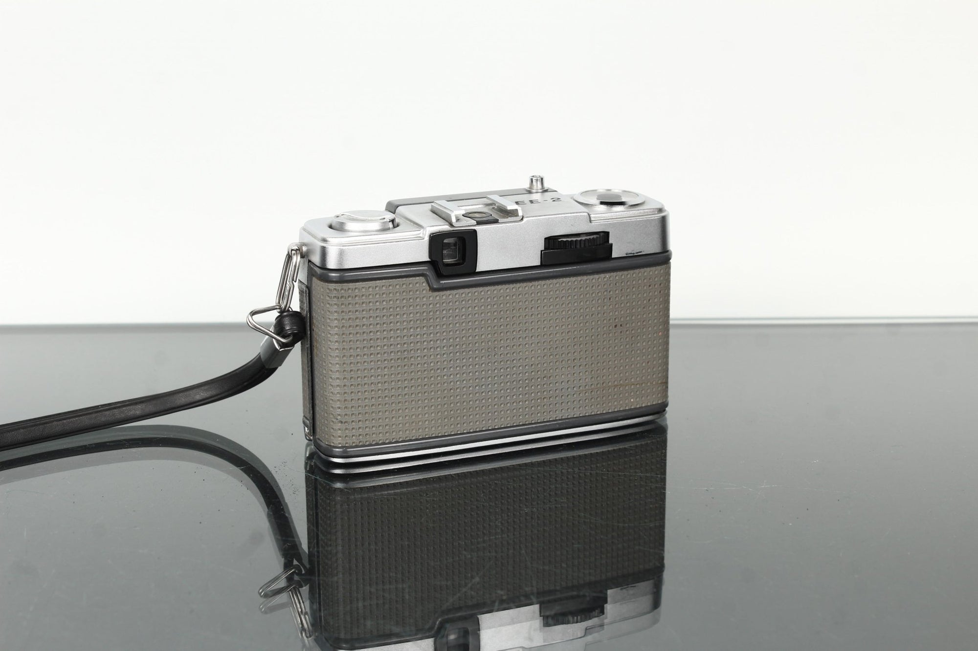 Olympus Pen EE - 2 - Dutch|Thrift