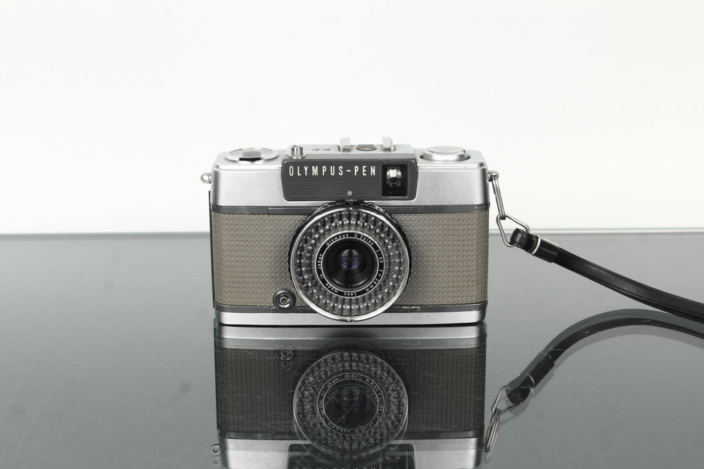Olympus Pen EE - 2 - Dutch|Thrift