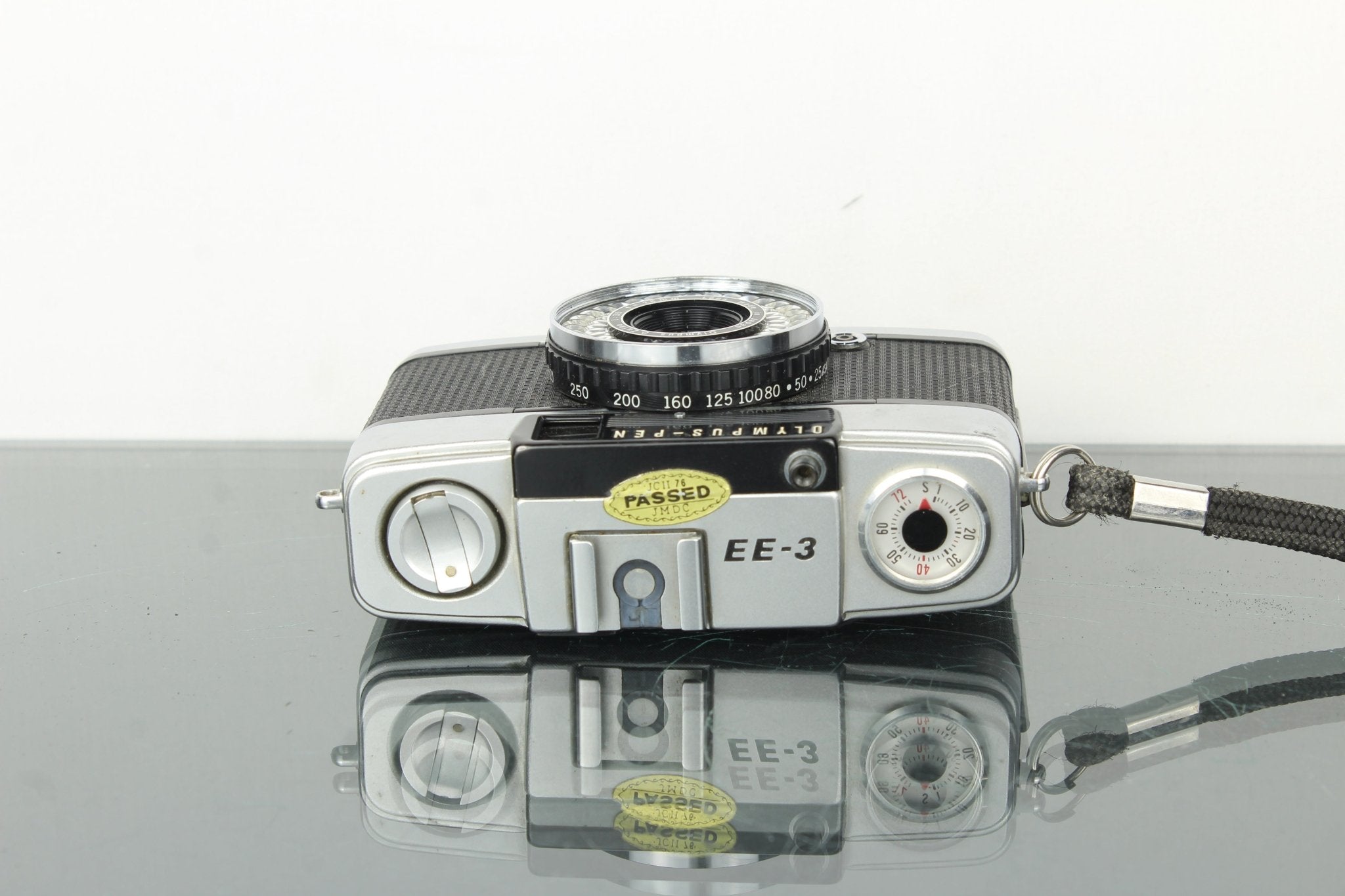 Olympus-Pen EE-3 – Dutch|Thrift