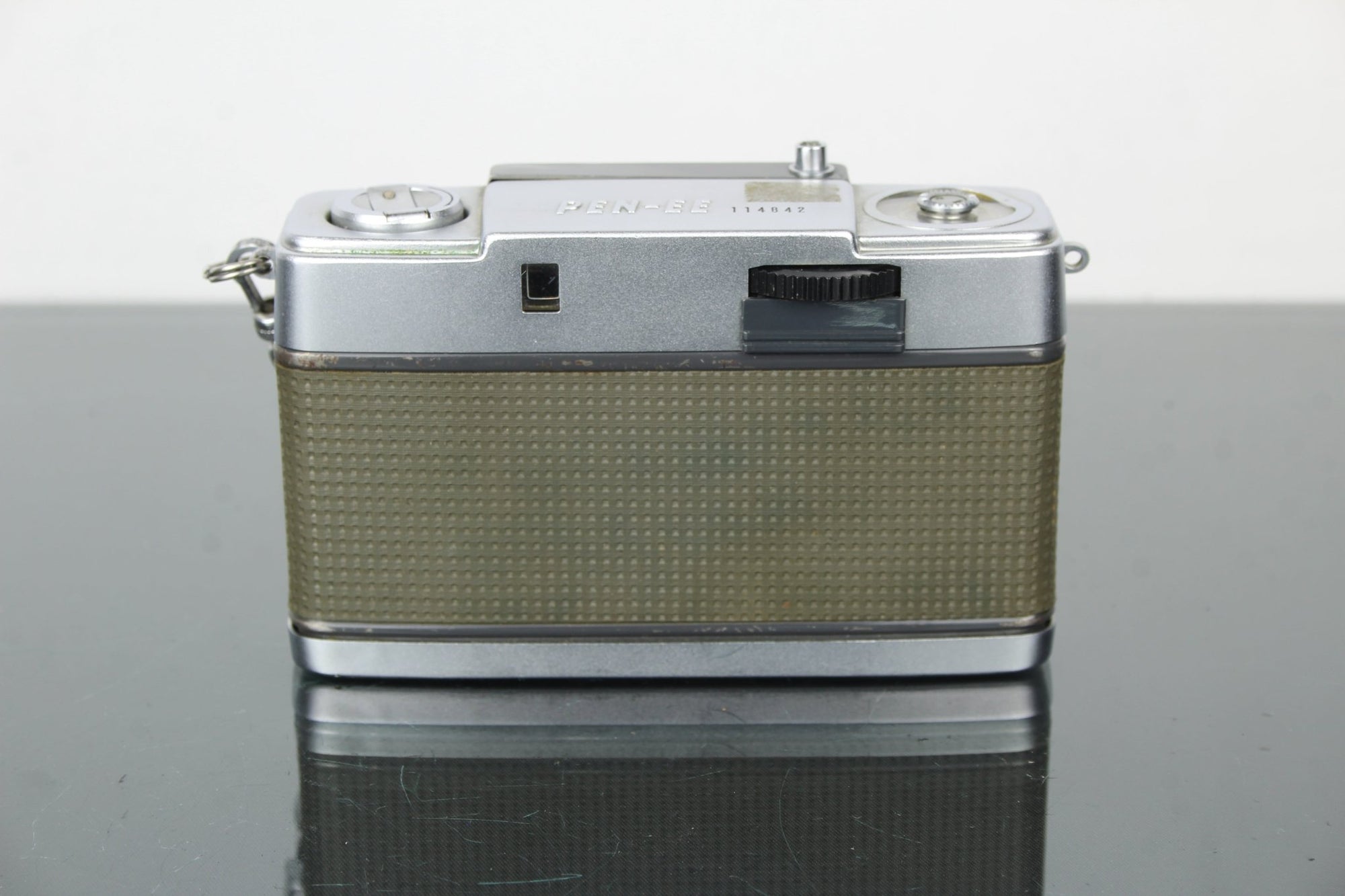 Olympus Pen - EE - Dutch|Thrift