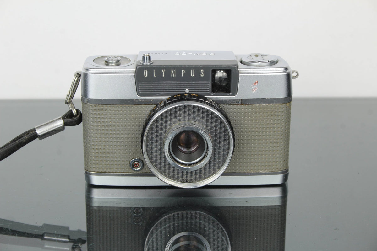 Olympus PEN - EE - Dutch|Thrift