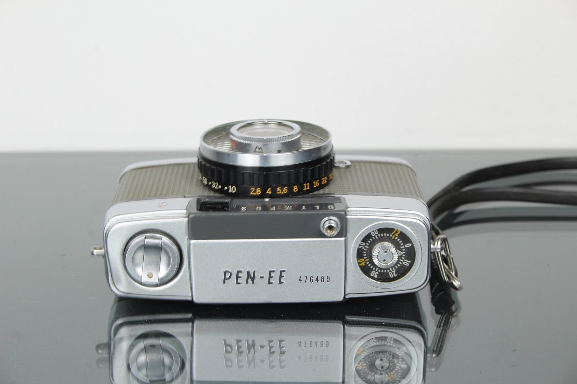 Olympus PEN - EE - Dutch|Thrift