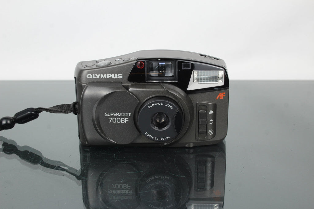 Olympus Superzoom 700BF - Dutch|Thrift