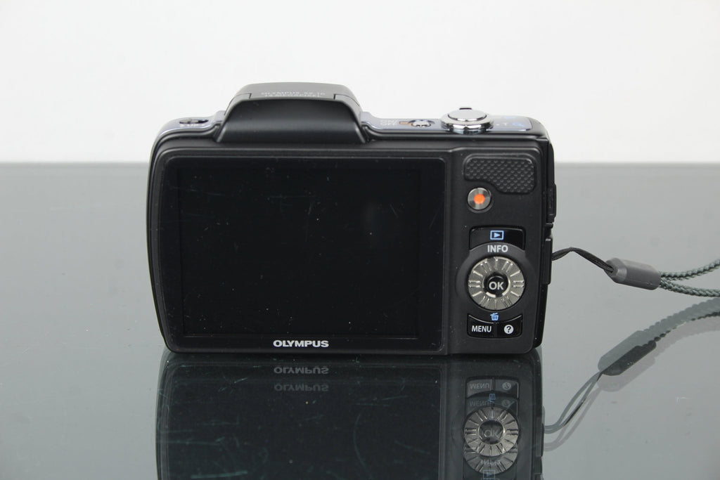 Olympus SZ - 10 - Dutch|Thrift