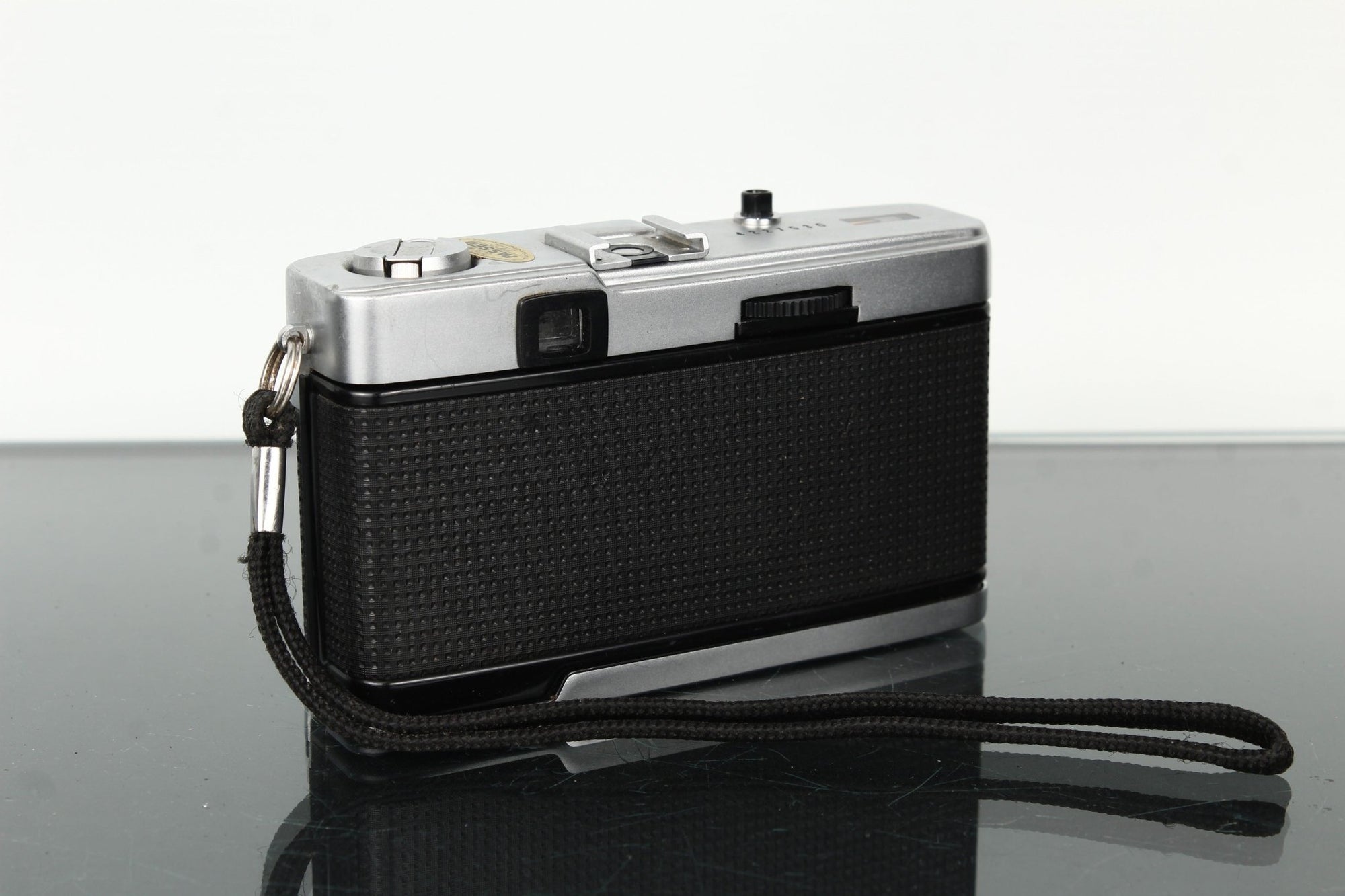 Olympus Trip 35 4227530 - Dutch|Thrift