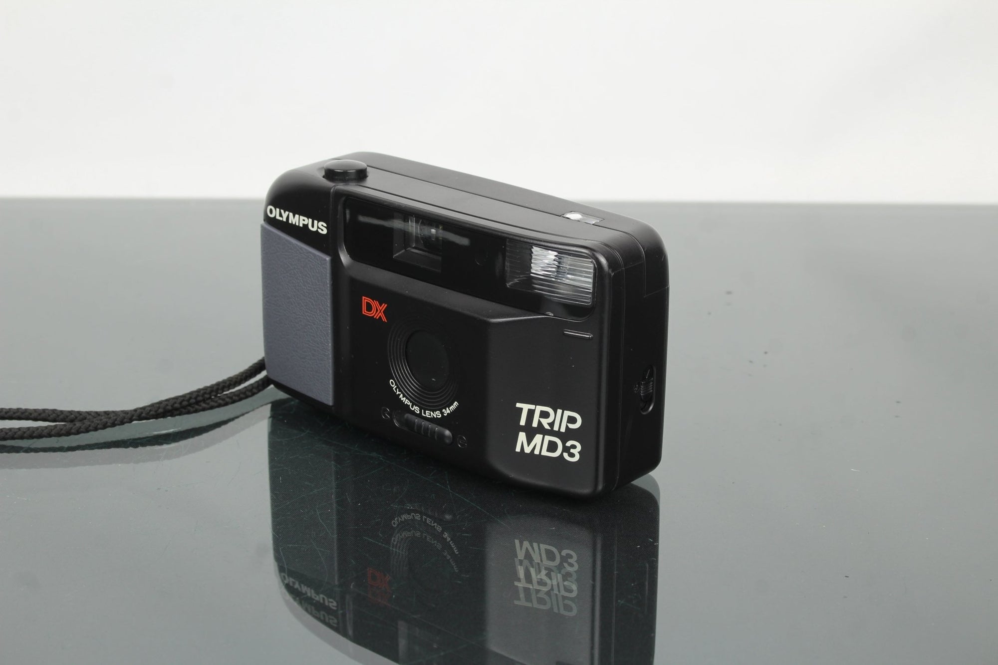 Olympus Trip MD3 DX - Dutch|Thrift