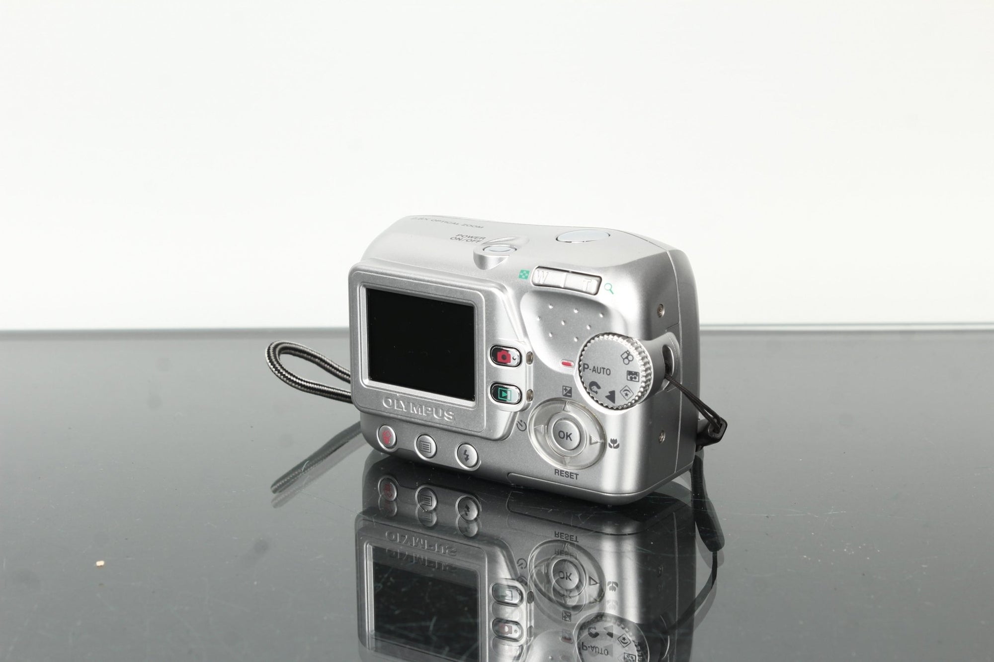 Olympus X - 710 - Dutch|Thrift