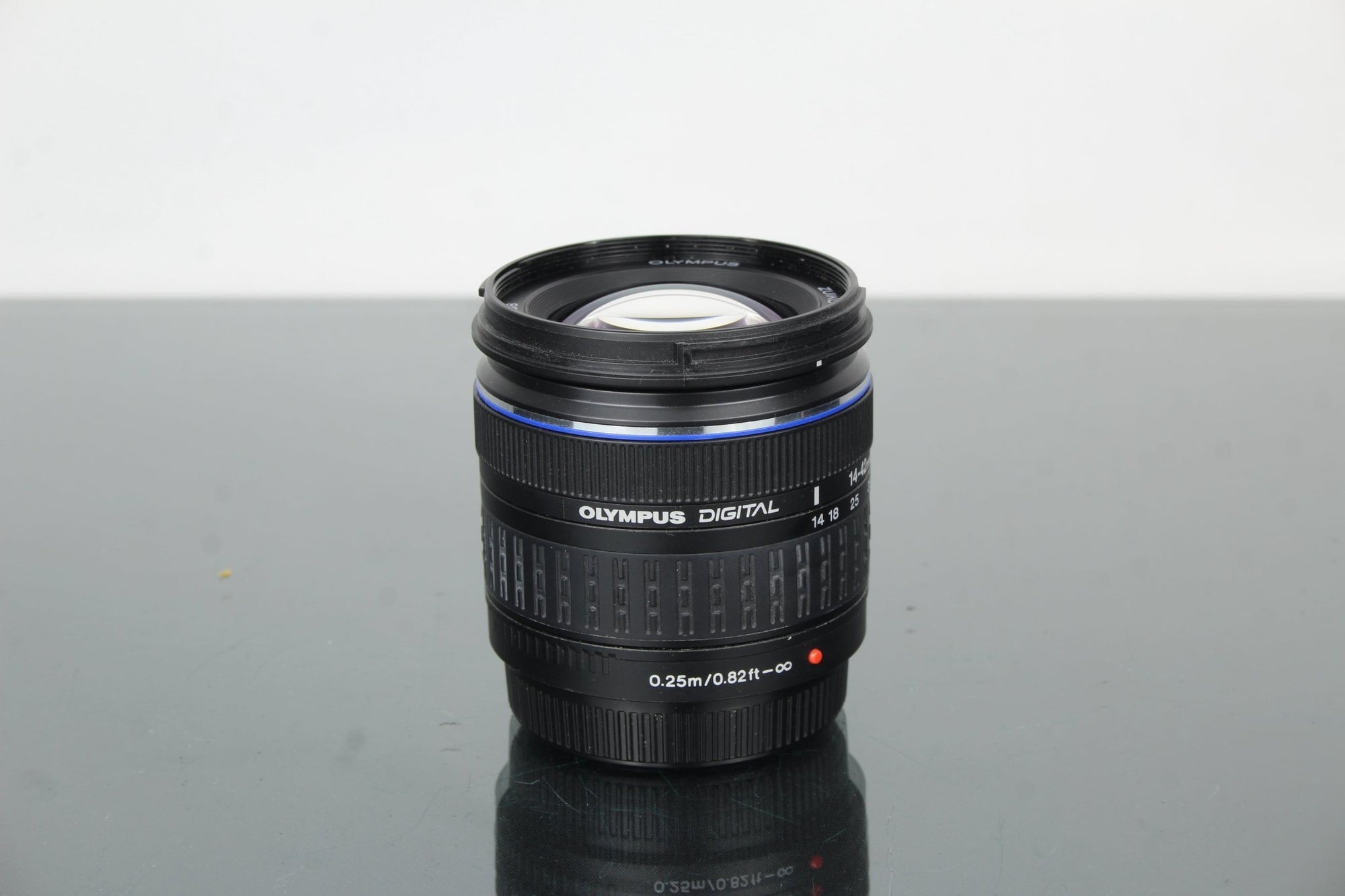 Olympus Zuiko Digital 14 - 42mm 3.5 - 5.6 4/3 Mount - Dutch|Thrift