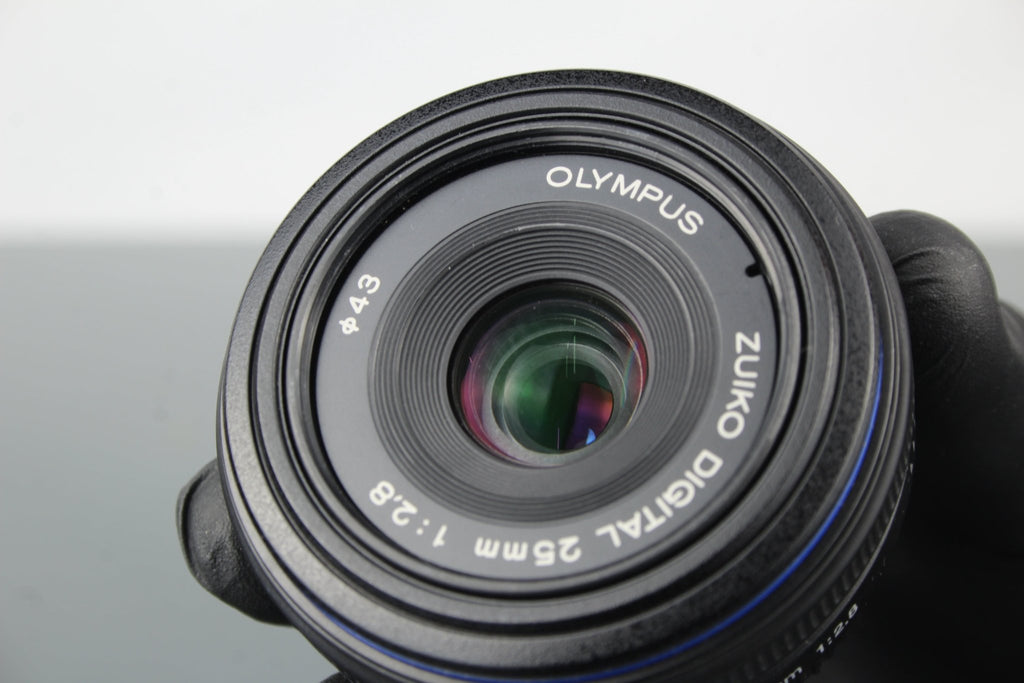 Olympus Zuiko Digital 25mm 1:2.8 4/3 mount - Dutch|Thrift