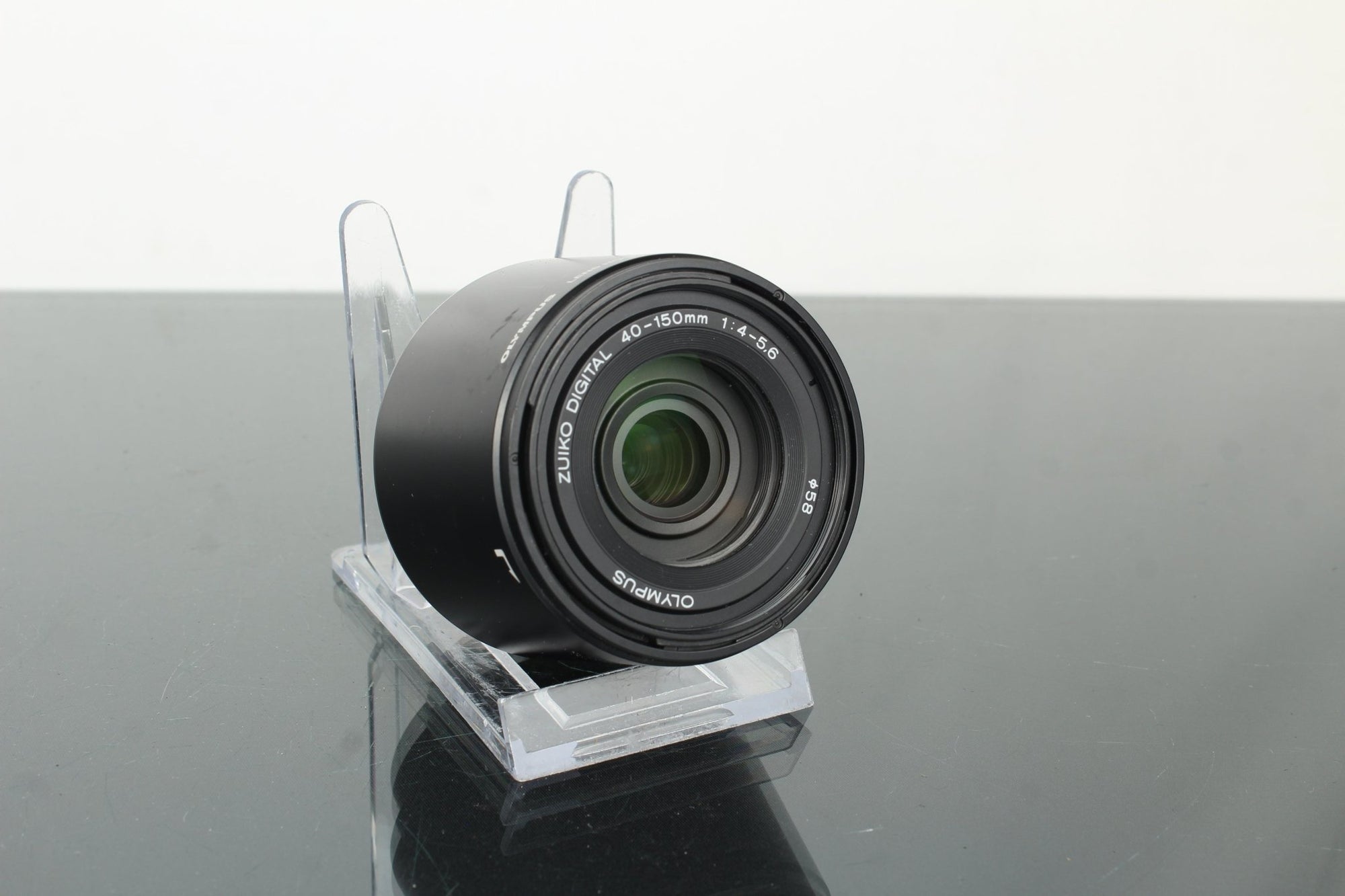 Olympus ZUIKO DIGITAL 40 - 150mm 1:4 - 5.6 - Dutch|Thrift