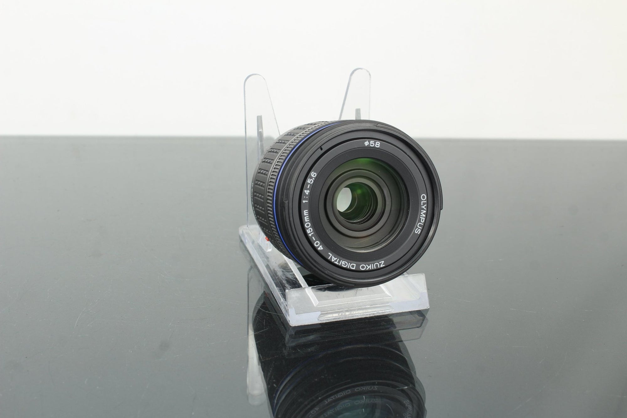 Olympus ZUIKO DIGITAL 40 - 150mm f/4 - 5.6 - Dutch|Thrift