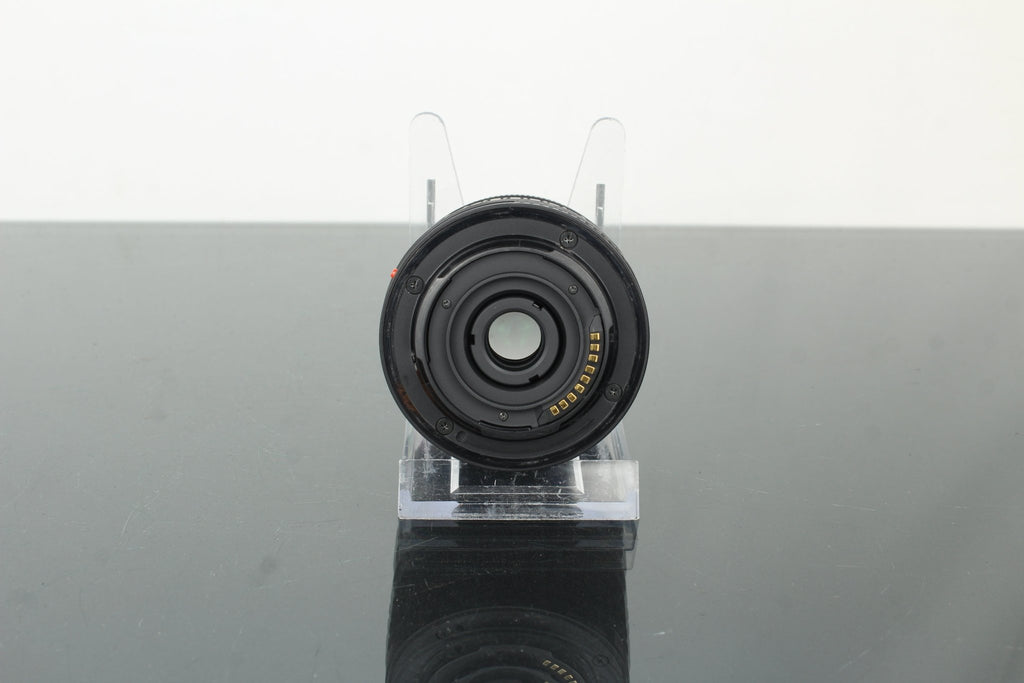 Olympus ZUIKO DIGITAL 40 - 150mm f/4 - 5.6 - Dutch|Thrift