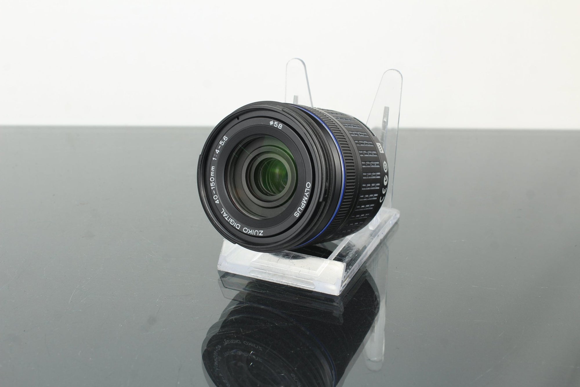 Olympus ZUIKO DIGITAL 40 - 150mm f/4 - 5.6 - Dutch|Thrift