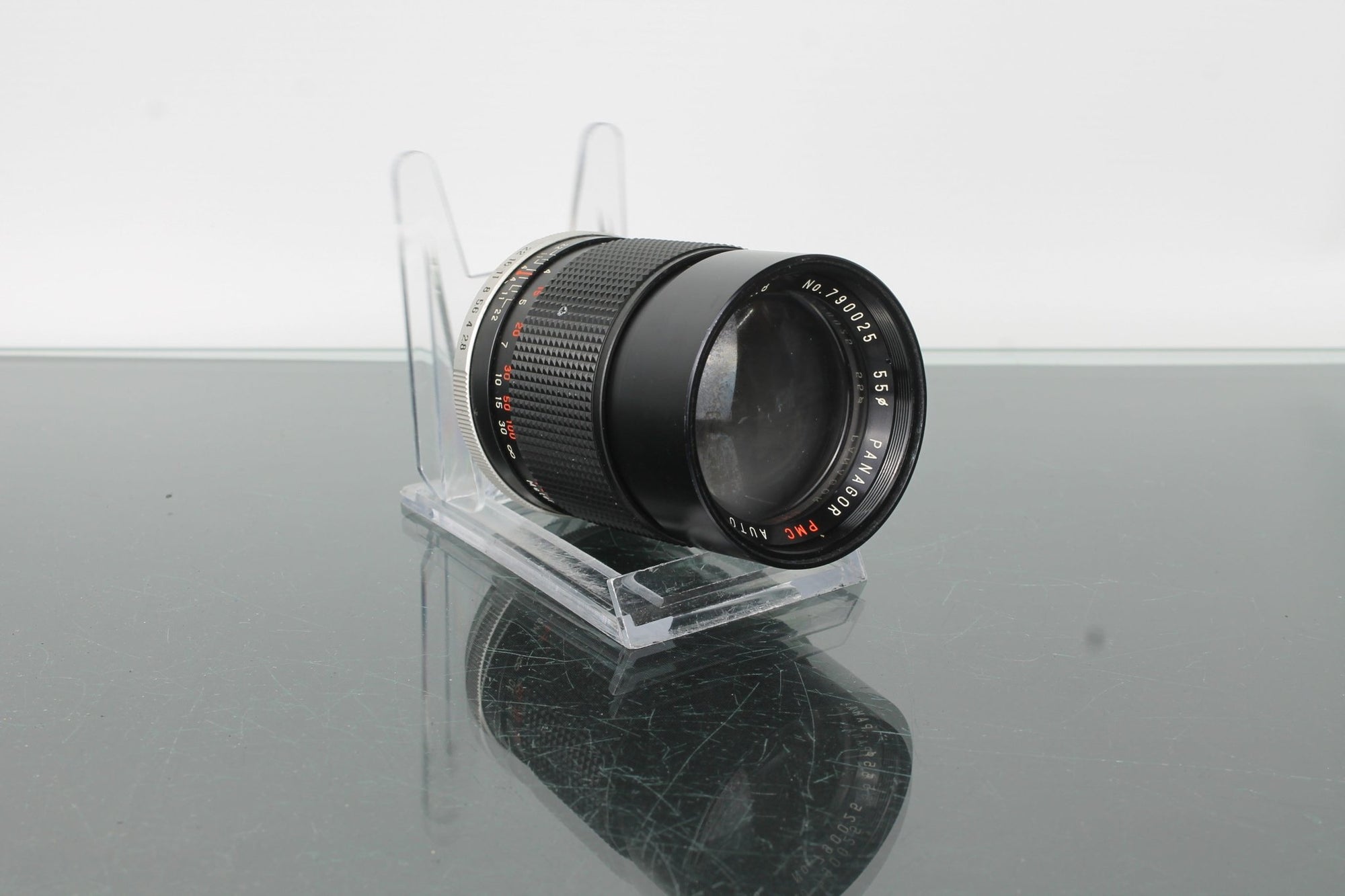 Panagor PMC 135mm f/2.8 - Dutch|Thrift