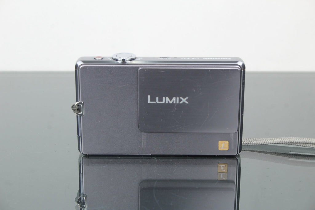 Panasonic Lumix DMC - FP3 - Dutch|Thrift