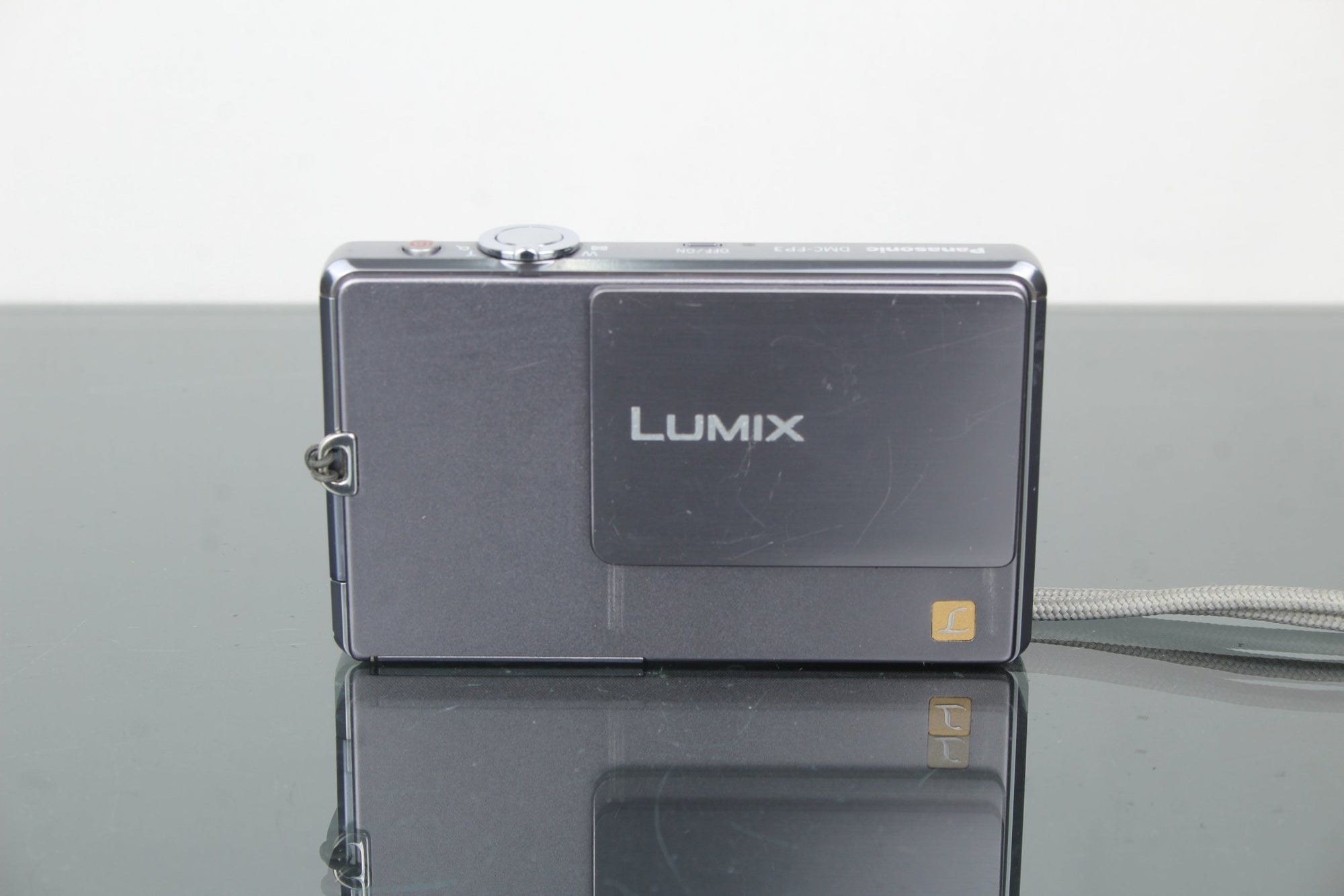 Panasonic Lumix DMC - FP3 - Dutch|Thrift