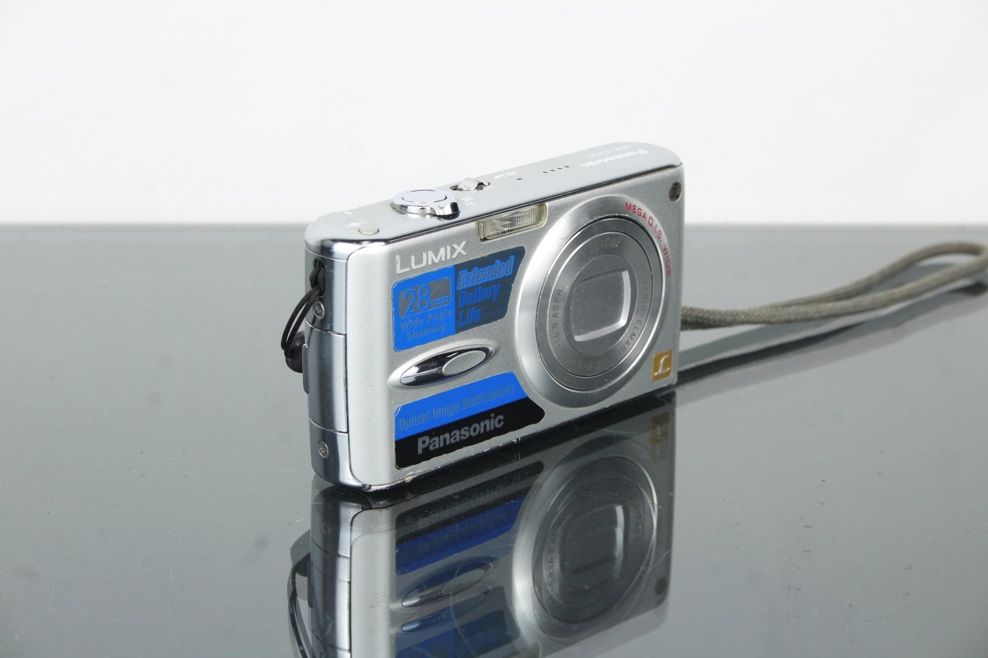 Panasonic Lumix DMC - FX01 - Dutch|Thrift