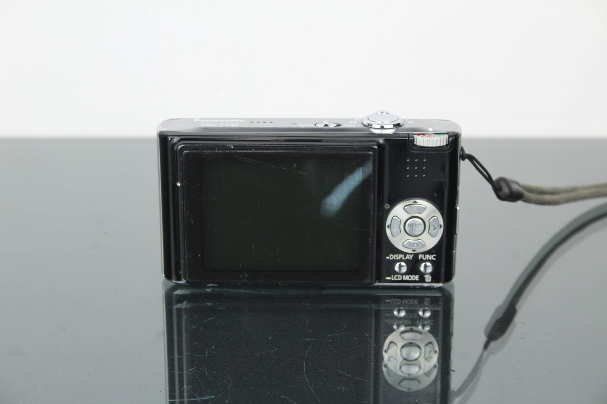 Panasonic Lumix DMC - FX33 - Dutch|Thrift
