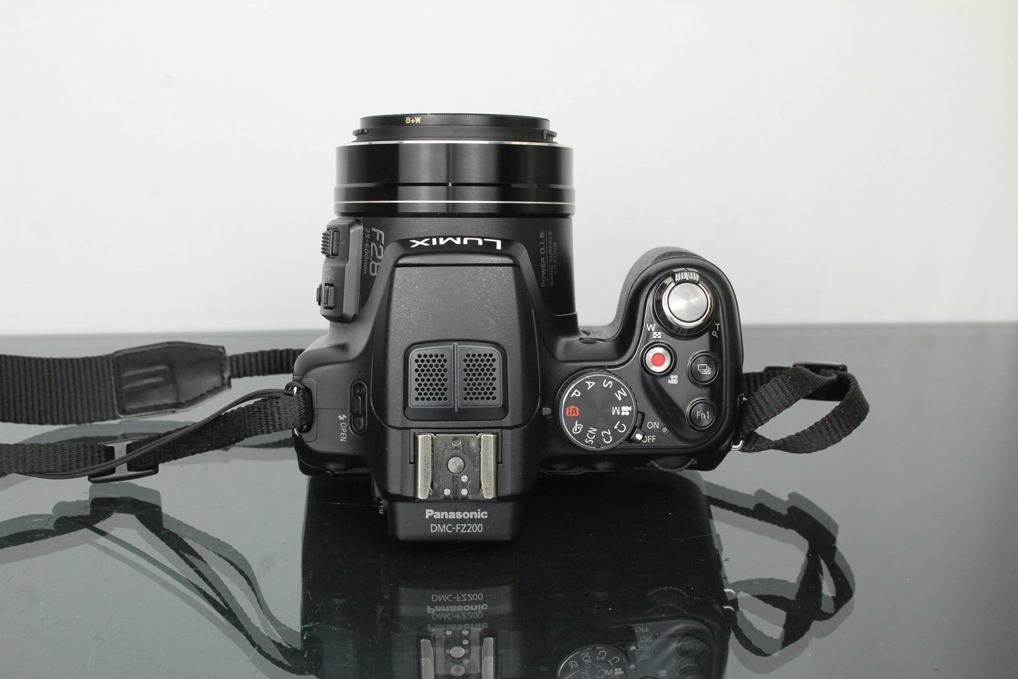 Panasonic Lumix DMC - FZ200 - Dutch|Thrift