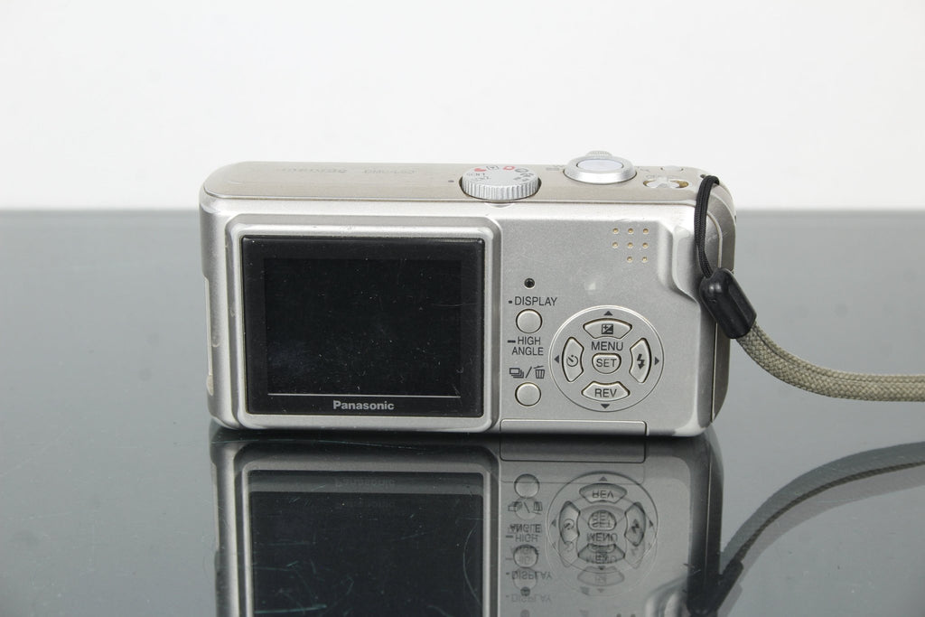 Panasonic Lumix DMC - LS3 - Dutch|Thrift