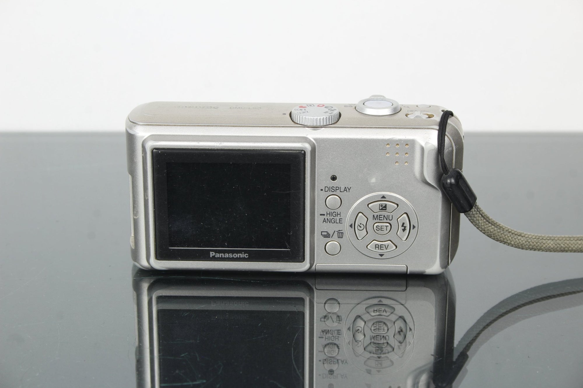 Panasonic Lumix DMC - LS3 - Dutch|Thrift