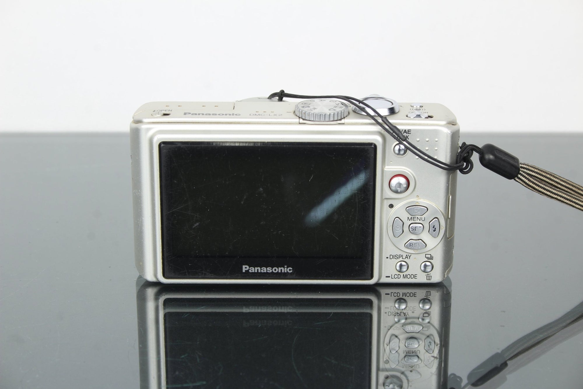 Panasonic Lumix DMC - LX2 - Dutch|Thrift