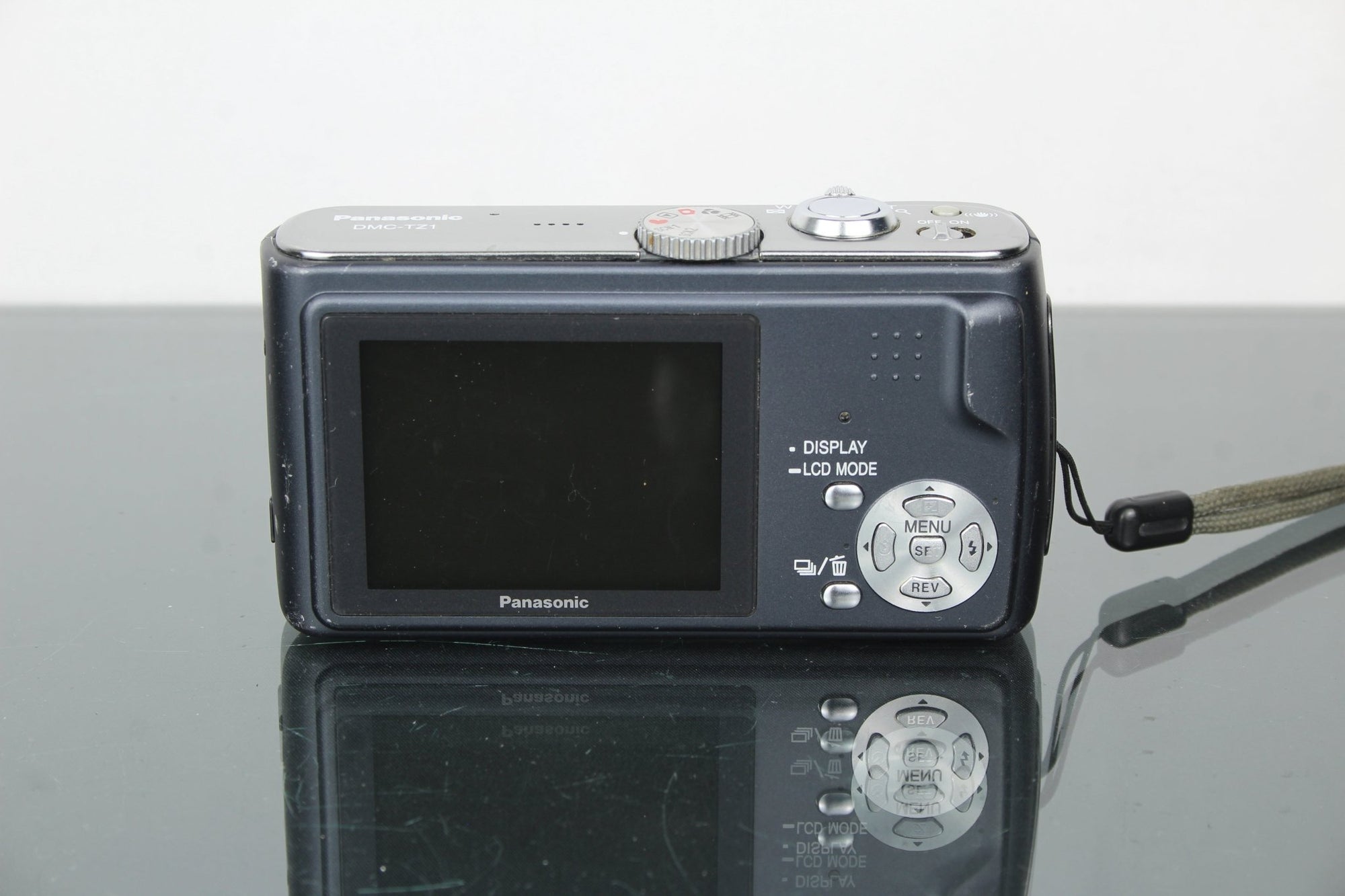 Panasonic Lumix DMC - TZ1 - Dutch|Thrift