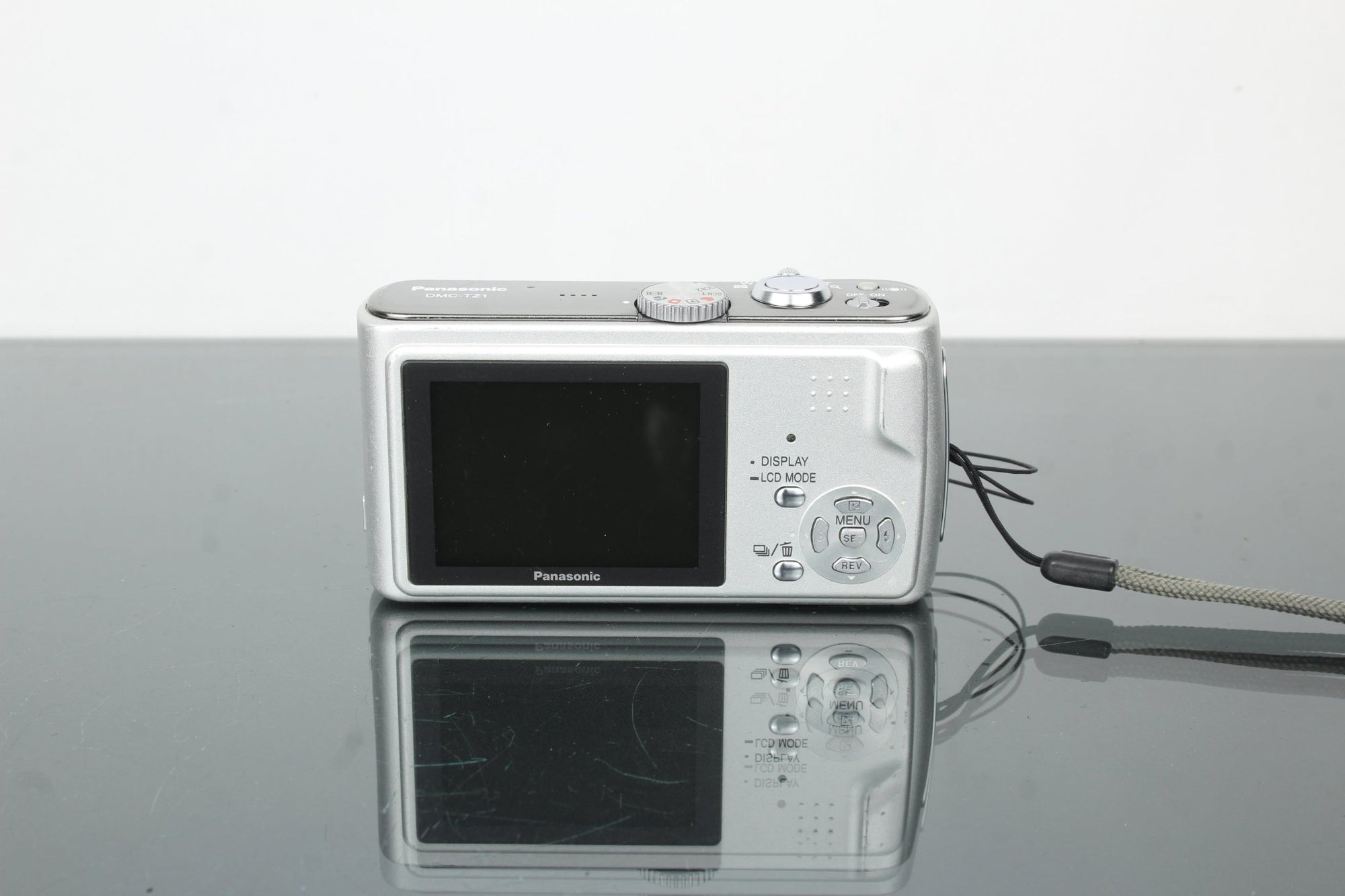 Panasonic Lumix DMC - TZ1 - Dutch|Thrift