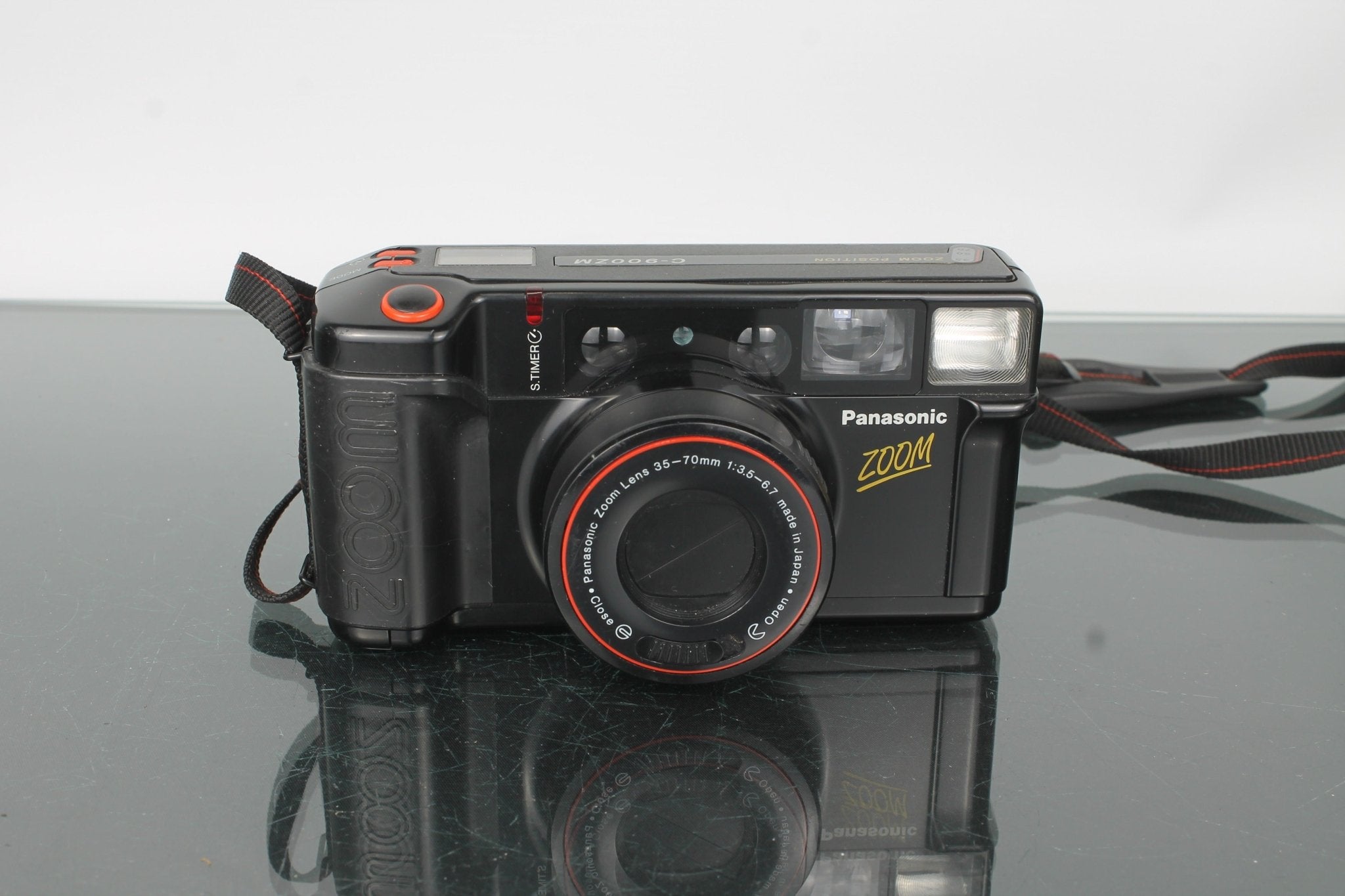 Panasonic Zoom C-900ZM 35mm Point & Shoot Film Camera – Dutch|Thrift