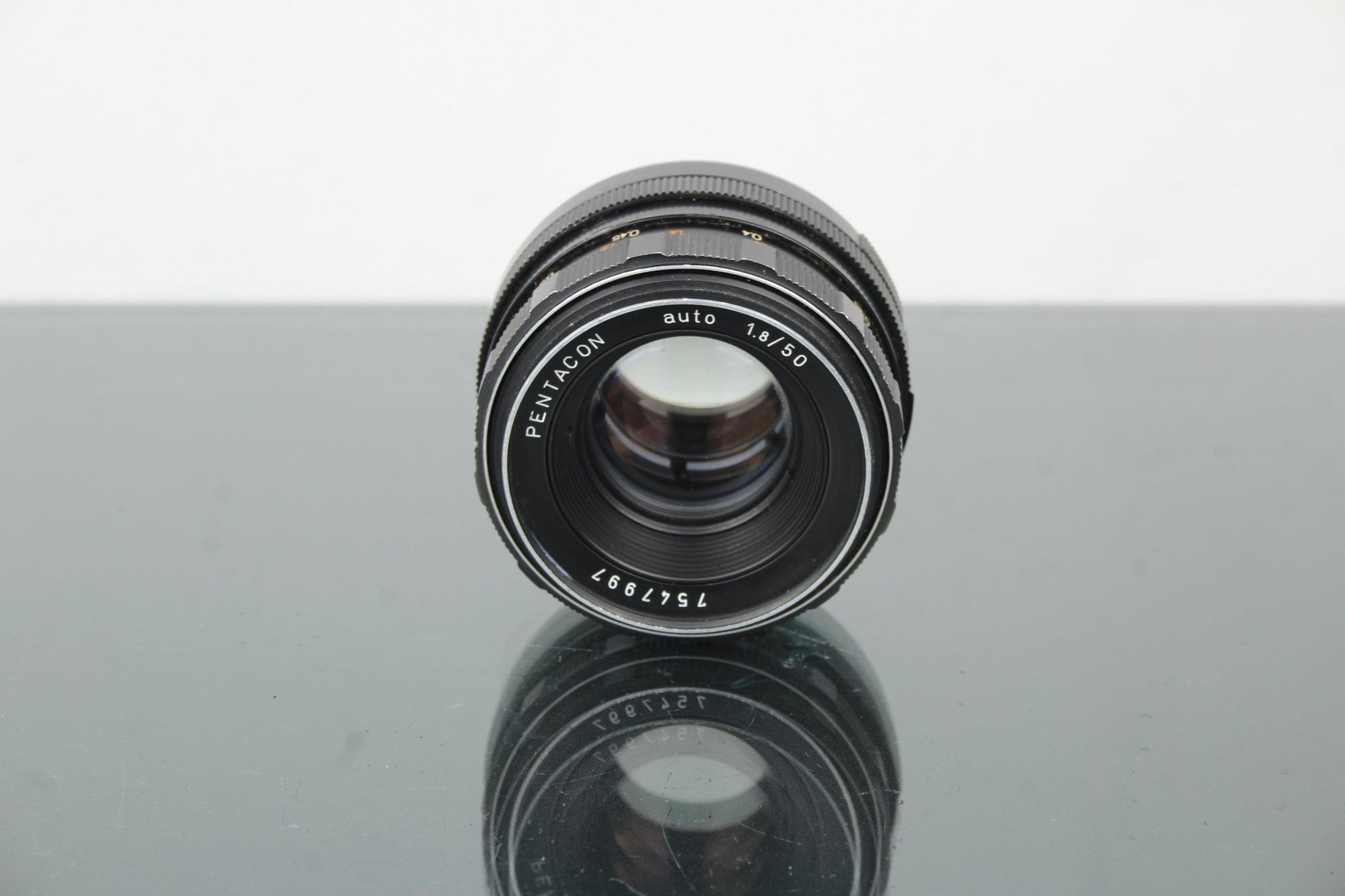 Pentacon 1.8/50 M42 Mount - Dutch|Thrift