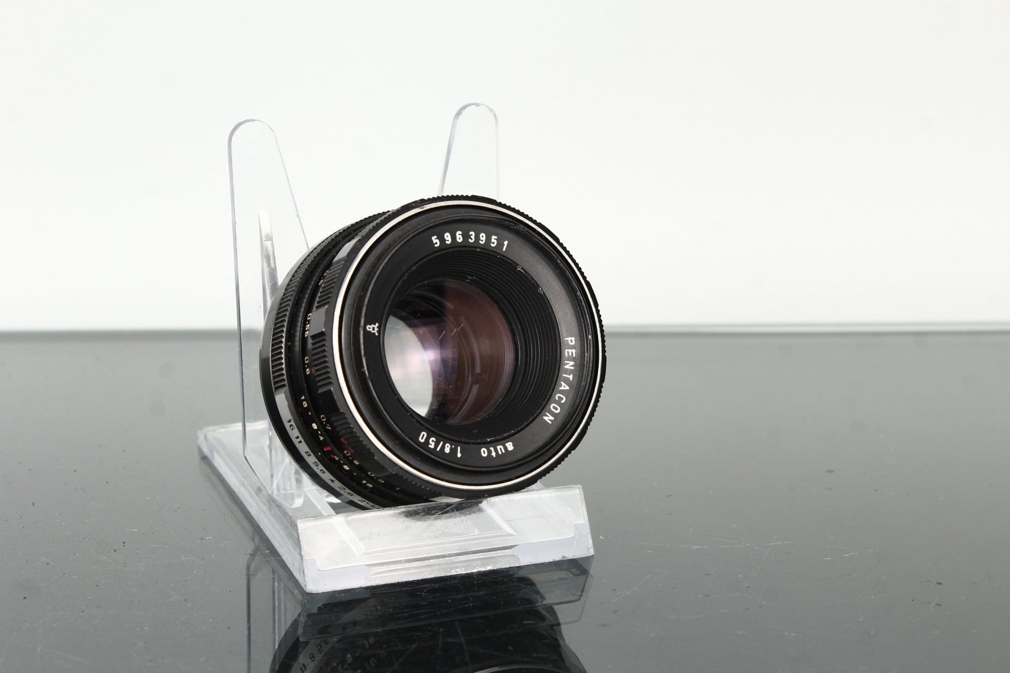 Pentacon Auto 1.8/50 - Dutch|Thrift