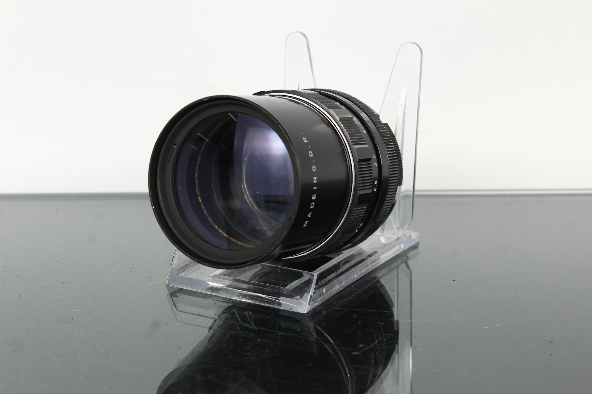 Pentacon Auto 2.8/135 - Dutch|Thrift