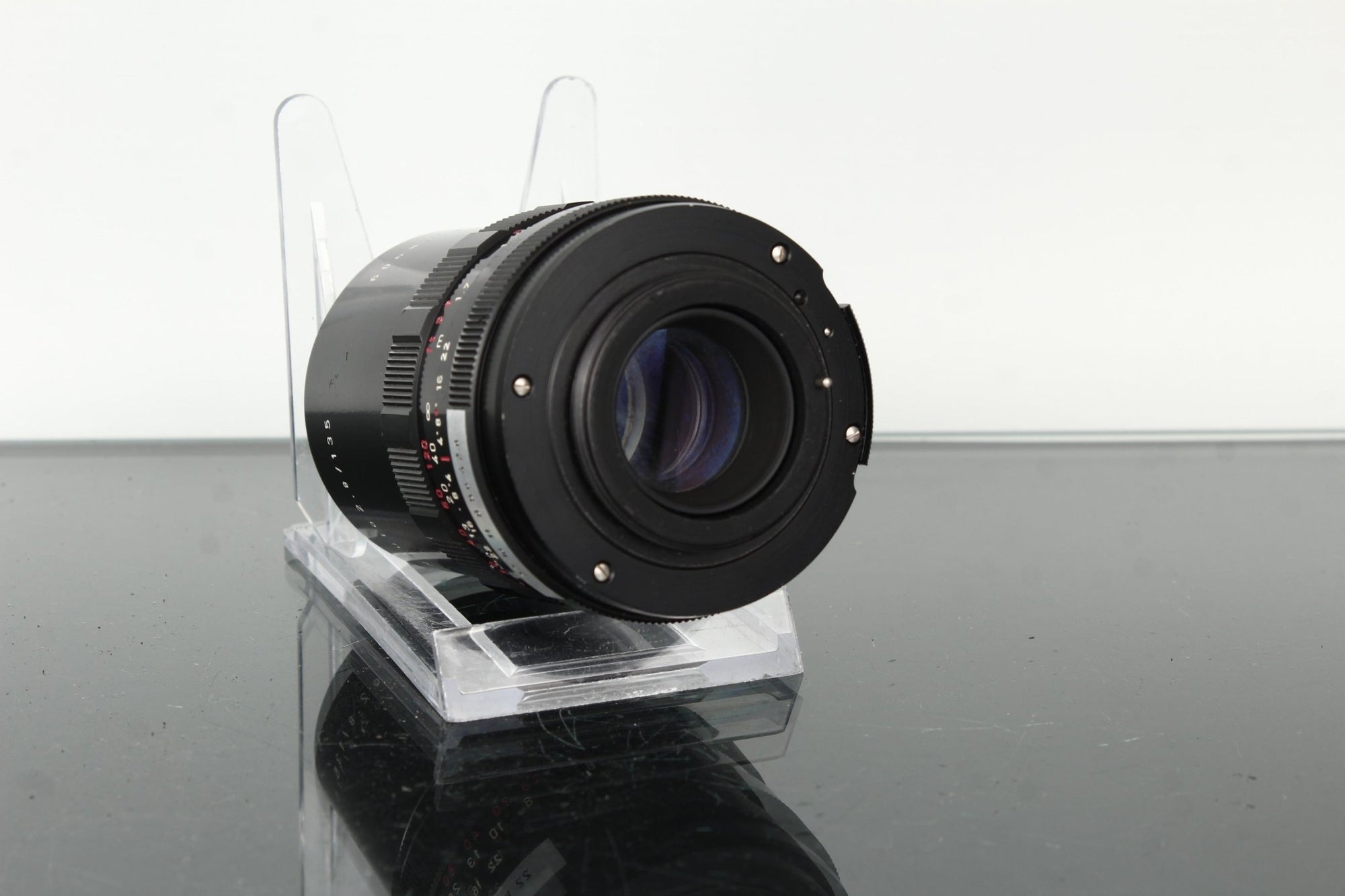 Pentacon Auto 2.8/135 - Dutch|Thrift