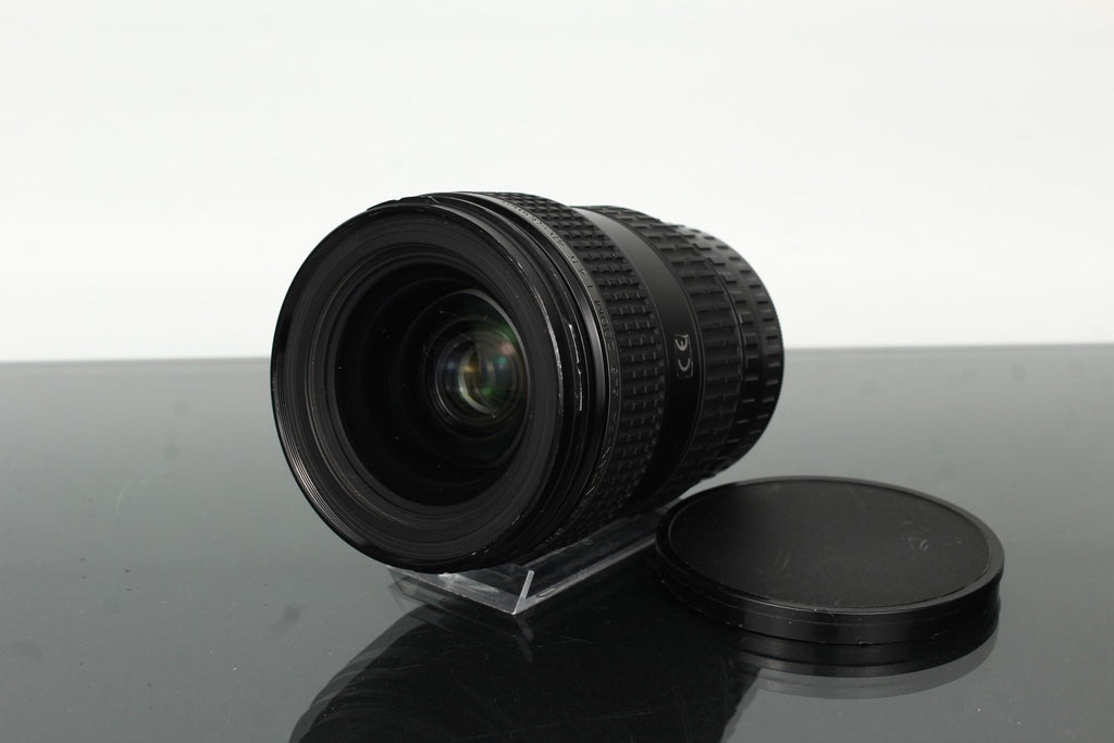 Pentax 645N Kit + FA 45 - 85mm + FA 80 - 160mm - Dutch|Thrift