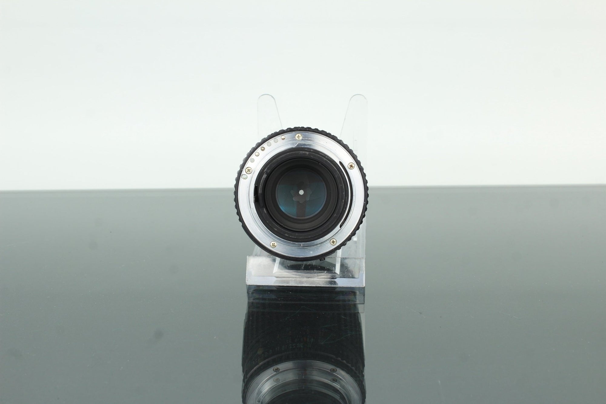 Pentax - A 135mm f/2.8 - Dutch|Thrift