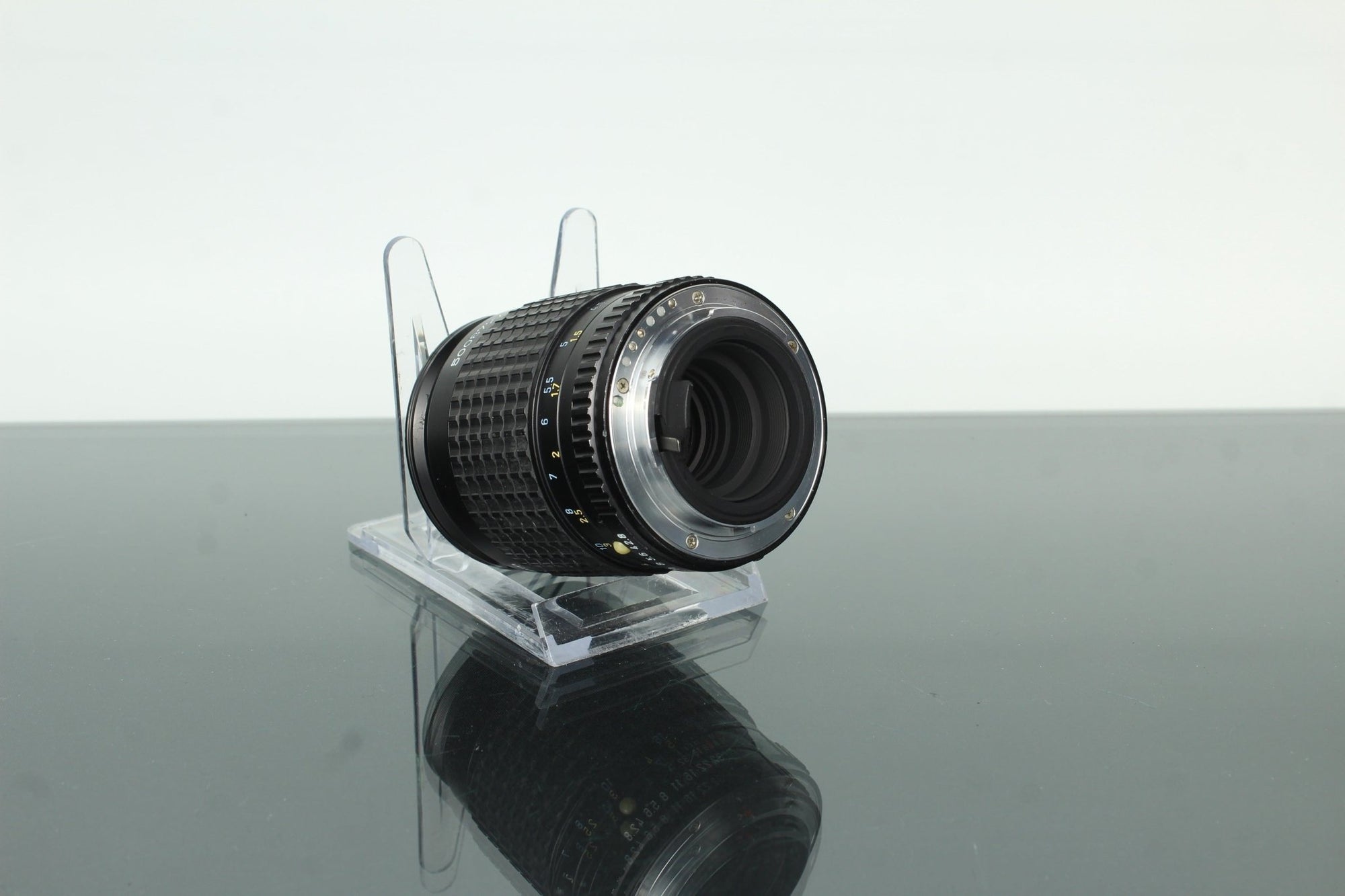 Pentax - A 135mm f/2.8 - Dutch|Thrift