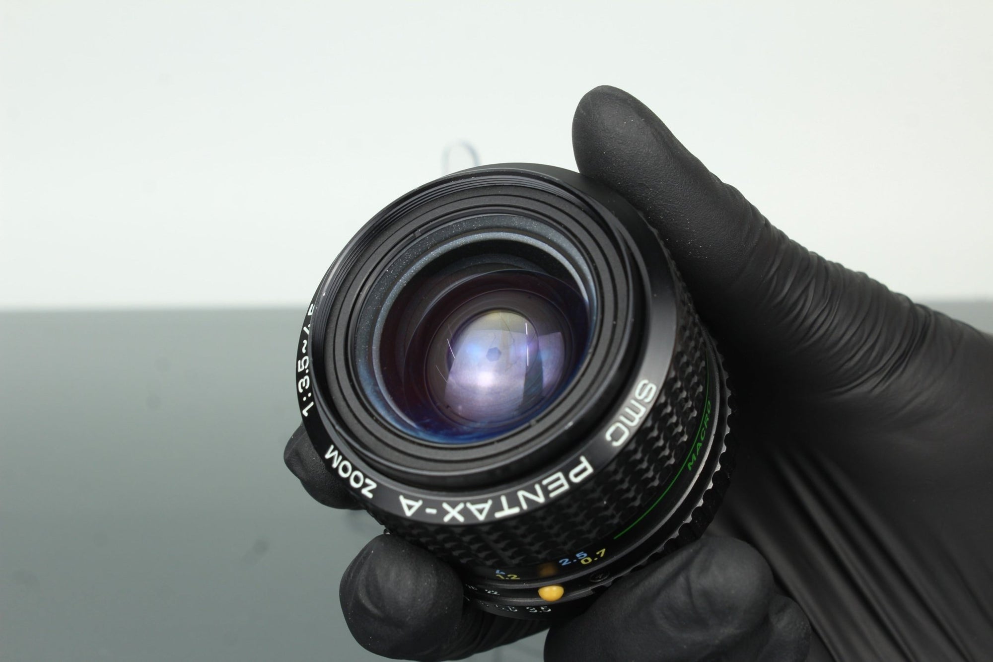 Pentax - A Zoom 35 - 70mm f/3.5 - 4.5 - Dutch|Thrift