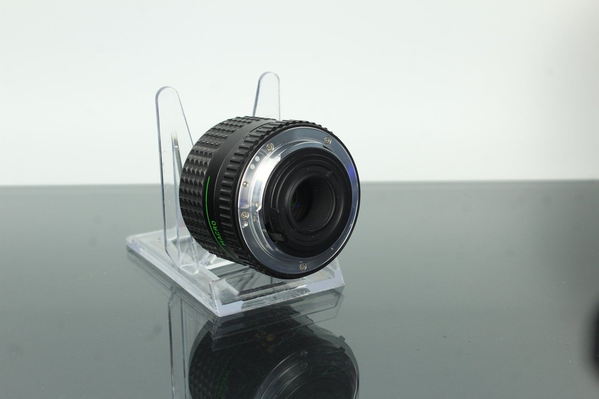 Pentax - A Zoom 35 - 70mm f/3.5 - 4.5 - Dutch|Thrift