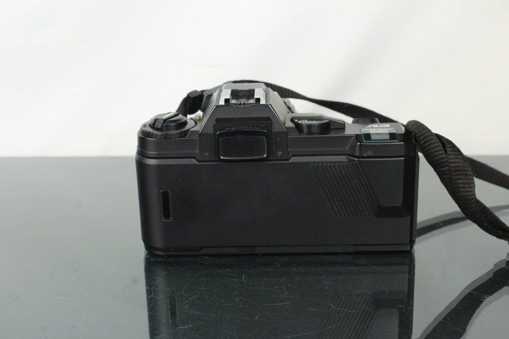 Pentax A3 + Pentax - A 28 - 80mm 1:3.5 - 4.5 lens - Dutch|Thrift