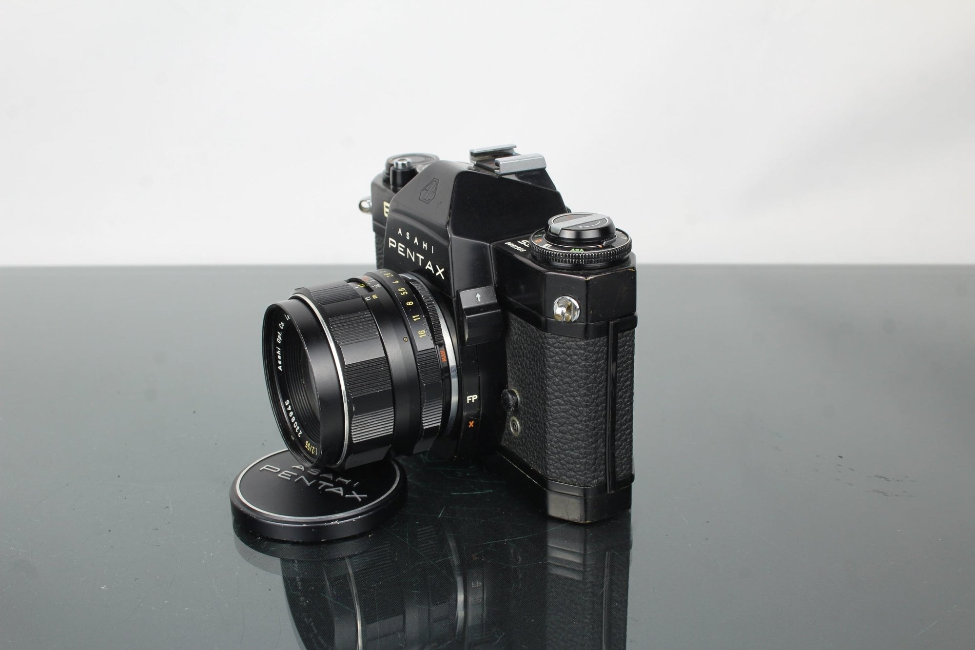 Pentax Asahi ES + Takumar 55mm f/2 M42 lens - Dutch|Thrift