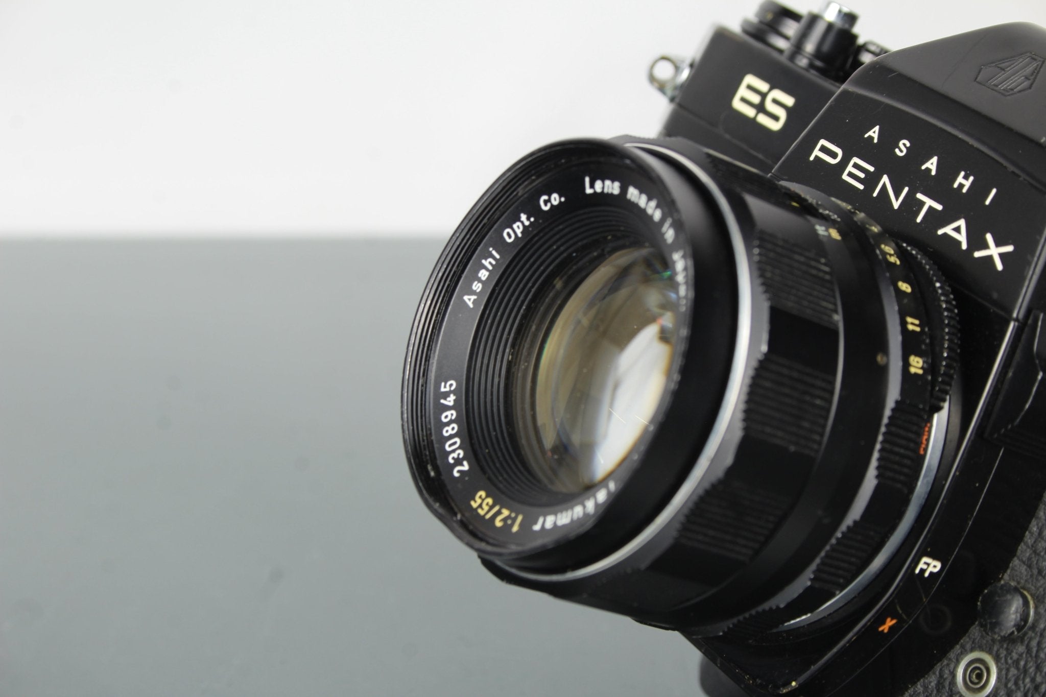 Pentax Asahi ES + Takumar 55mm f/2 M42 lens – Dutch|Thrift