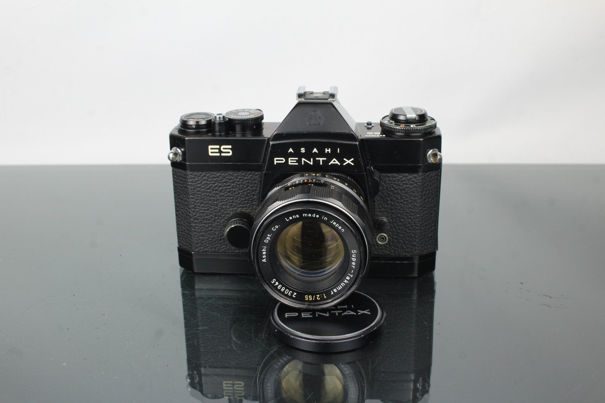Pentax Asahi ES + Takumar 55mm f/2 M42 lens – Dutch|Thrift