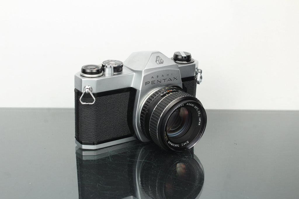 Pentax Asahi SP 1000 + SMC Takumar 55mm f/2 - Dutch|Thrift