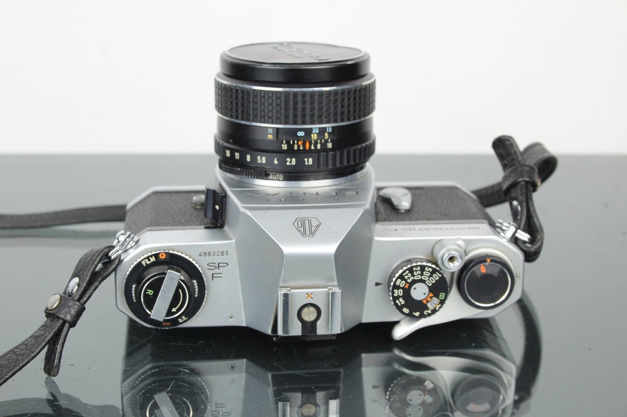 Pentax Asahi Spotmatic F + SMC Takumar 55mm f/1.8 M42 lens - Dutch|Thrift