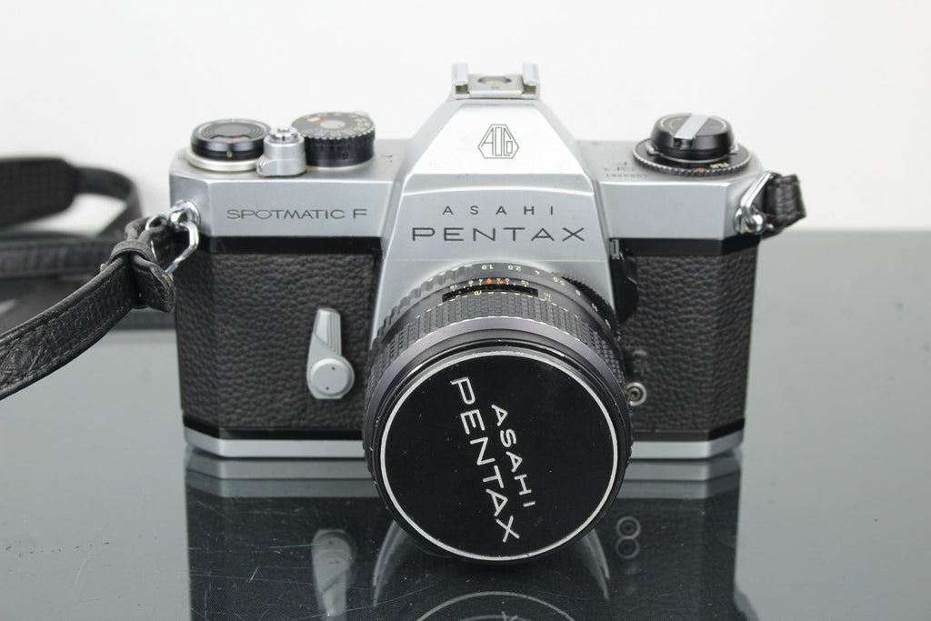 Pentax Asahi Spotmatic F + SMC Takumar 55mm f/1.8 M42 lens - Dutch|Thrift