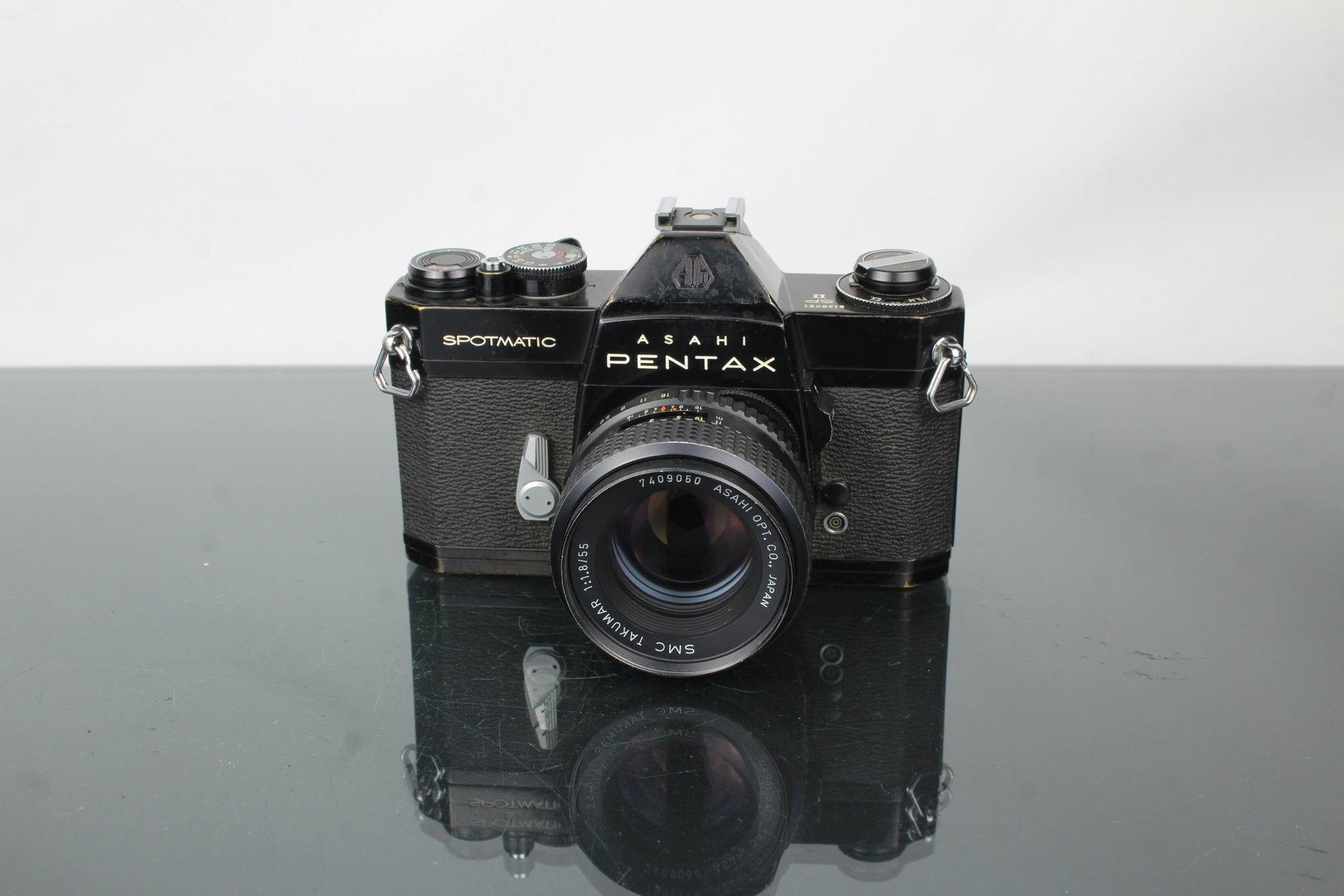 Pentax Asahi Spotmatic SP II + 55mm f/1.8 Takumar lens (M42 mount) - Dutch|Thrift