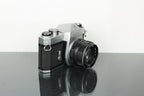 Pentax Asahi Spotmatic SP + Super Takumar 55mm f/2 - Dutch|Thrift