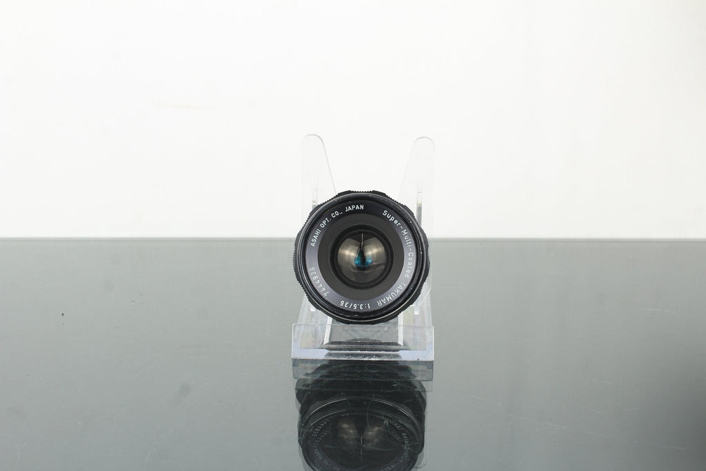 Pentax Asahi Super - Multi - Coated Takumar 1:3.5/35 M42 mount - Dutch|Thrift